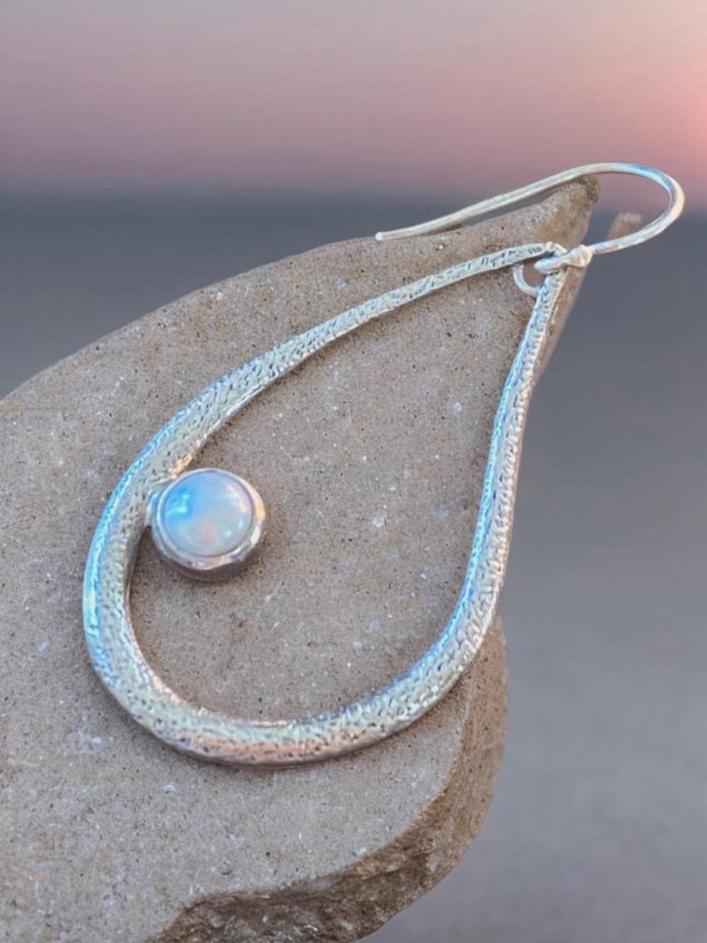 Silpada SINGLE Earring W2046 Teardrop Earring with pearl accent